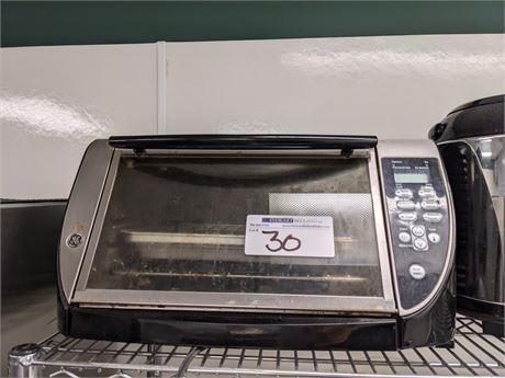 Lot 30 - Toaster oven
