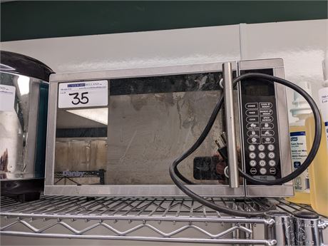 Lot 35 - Danby Designer domestic microwave